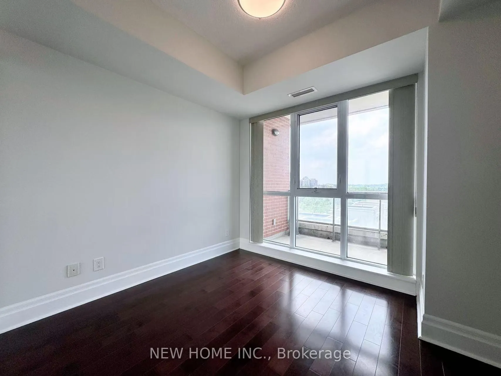 Photo 6 of Unit 610, 1 Upper Duke Crescent, Markham, Unionville — HOMEH