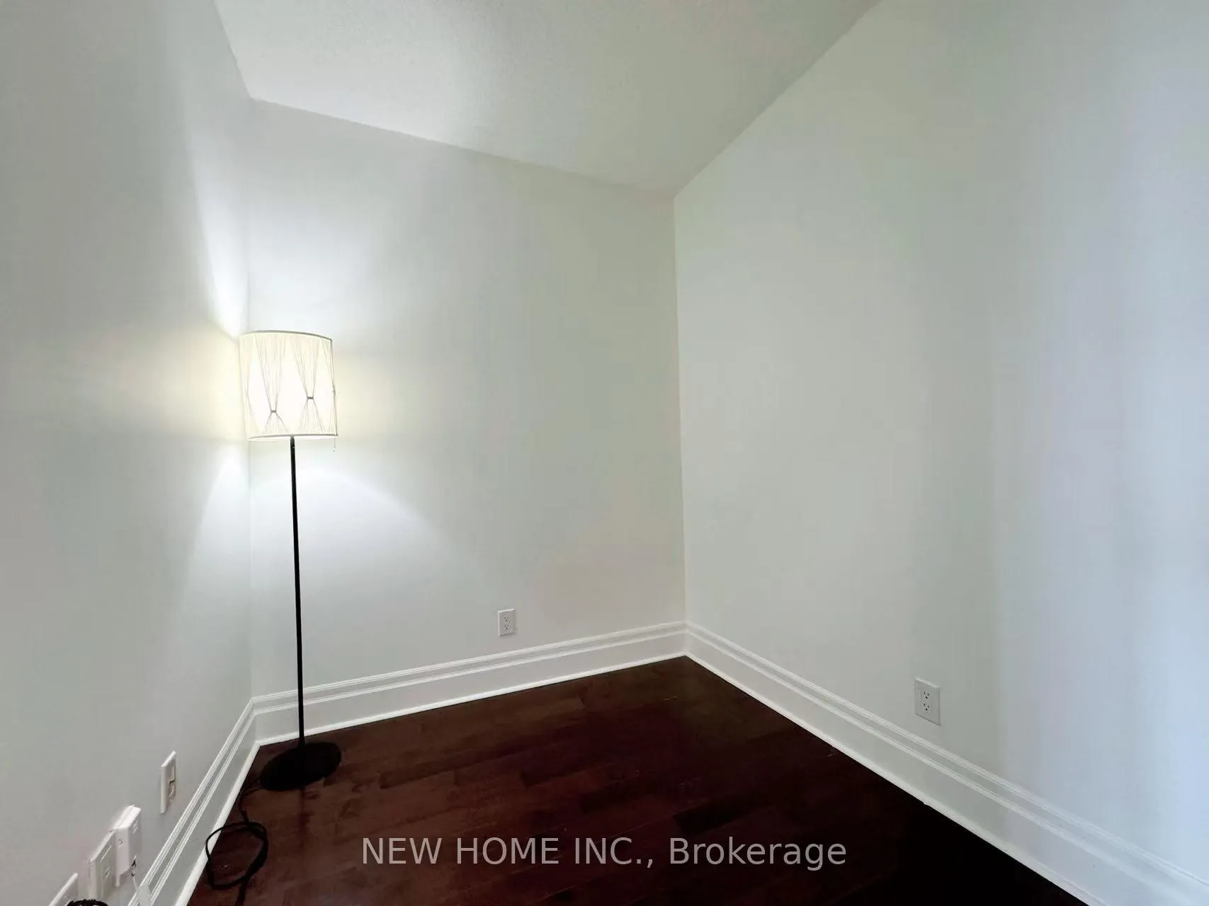 Photo 9 of Unit 610, 1 Upper Duke Crescent, Markham, Unionville — HOMEH