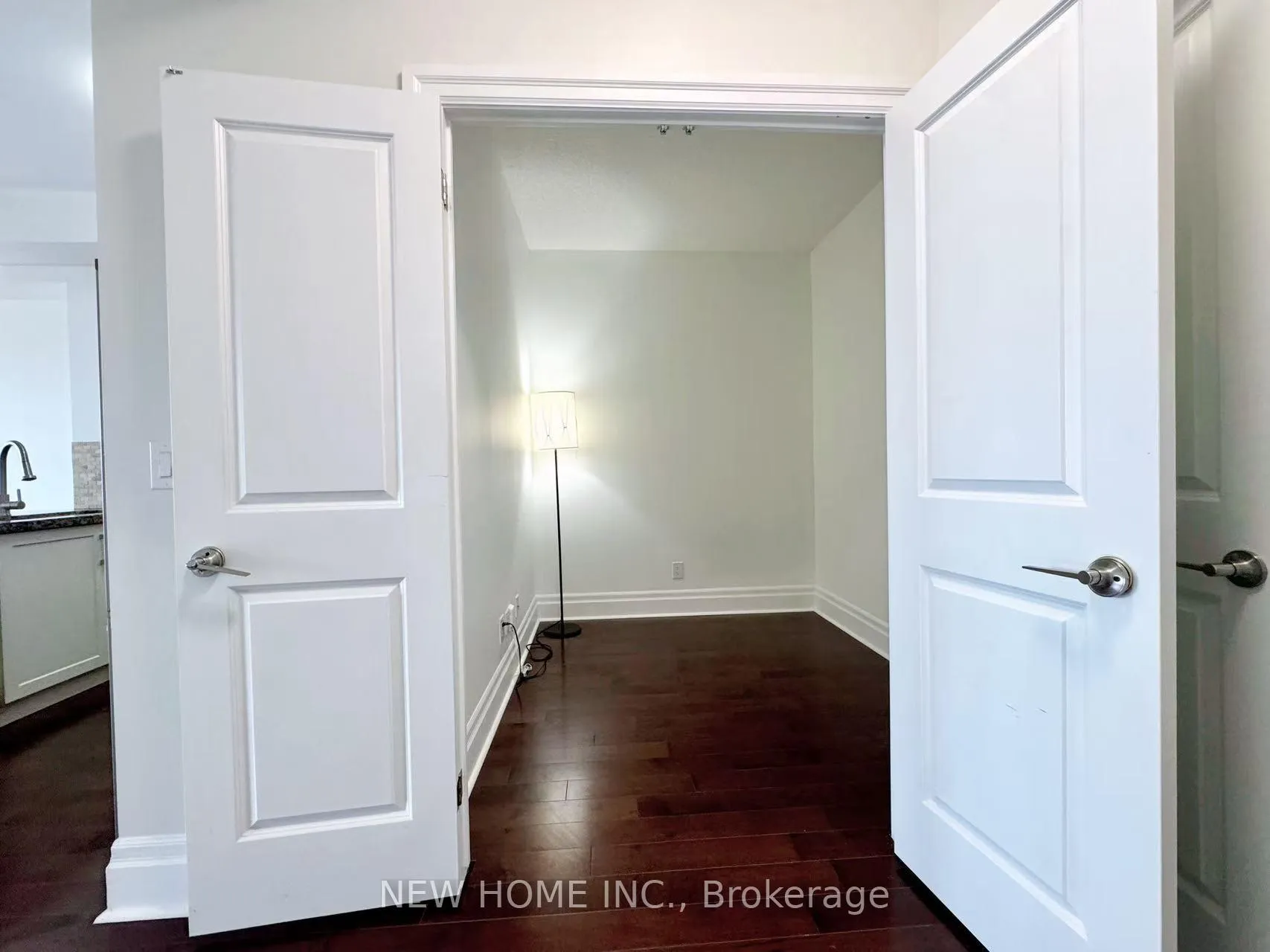Photo 10 of Unit 610, 1 Upper Duke Crescent, Markham, Unionville — HOMEH