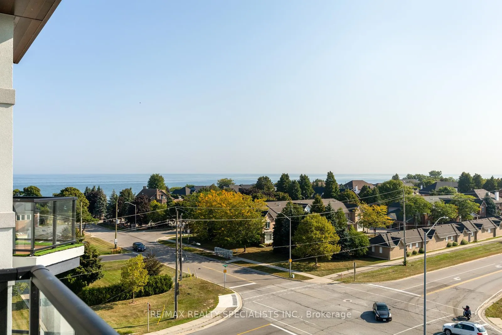 Photo 19 of Unit 619, 600 North Service Road, Hamilton, Stoney Creek — HOMEH