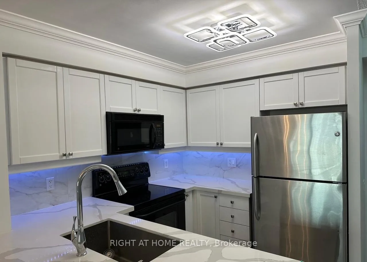 Photo 5 of Unit 214, 1863 Queen Street E, Toronto, The Beaches — HOMEH