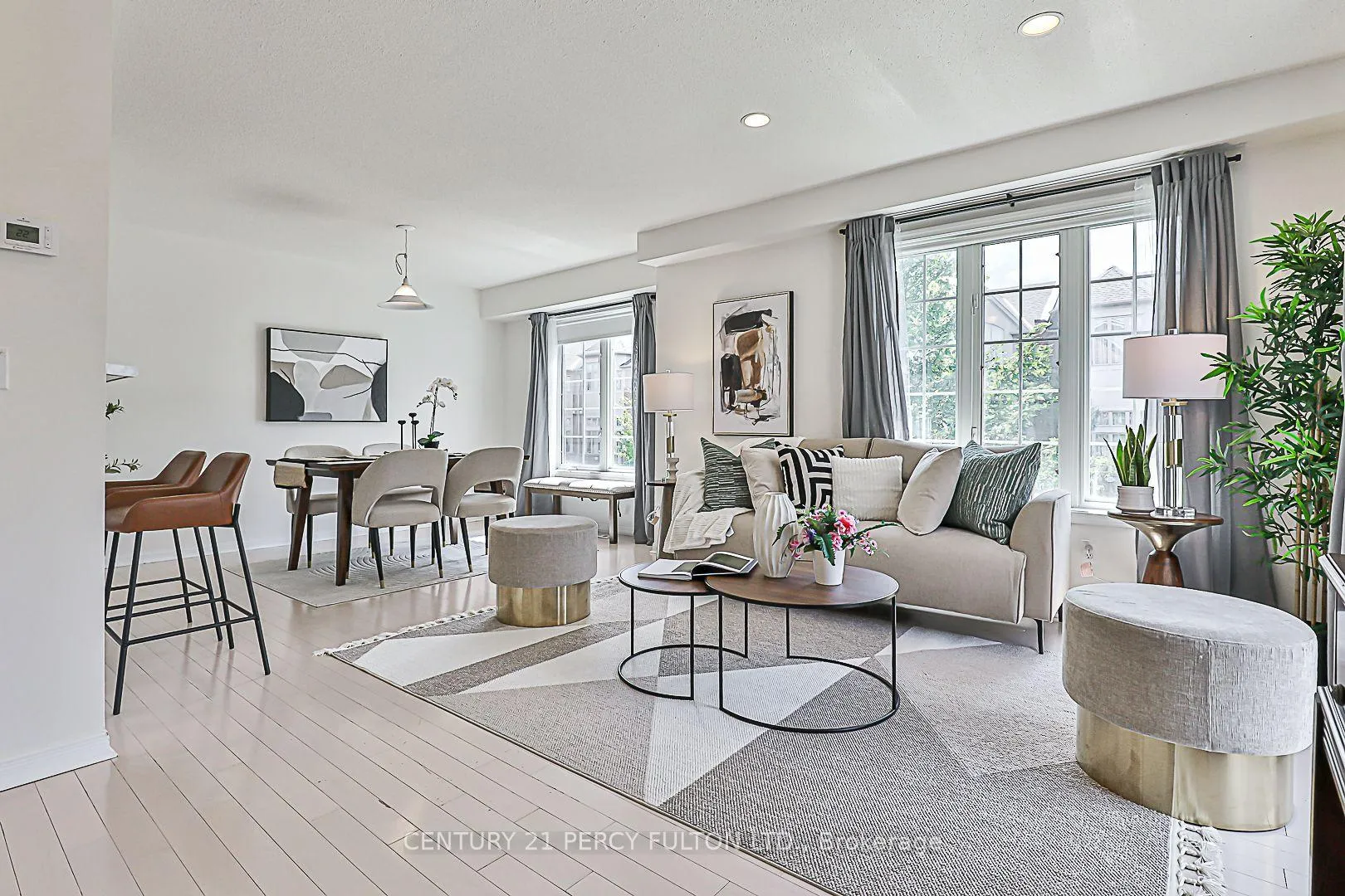 Photo 9 of Unit 1, 12 Cox Boulevard, Markham, Unionville — HOMEH