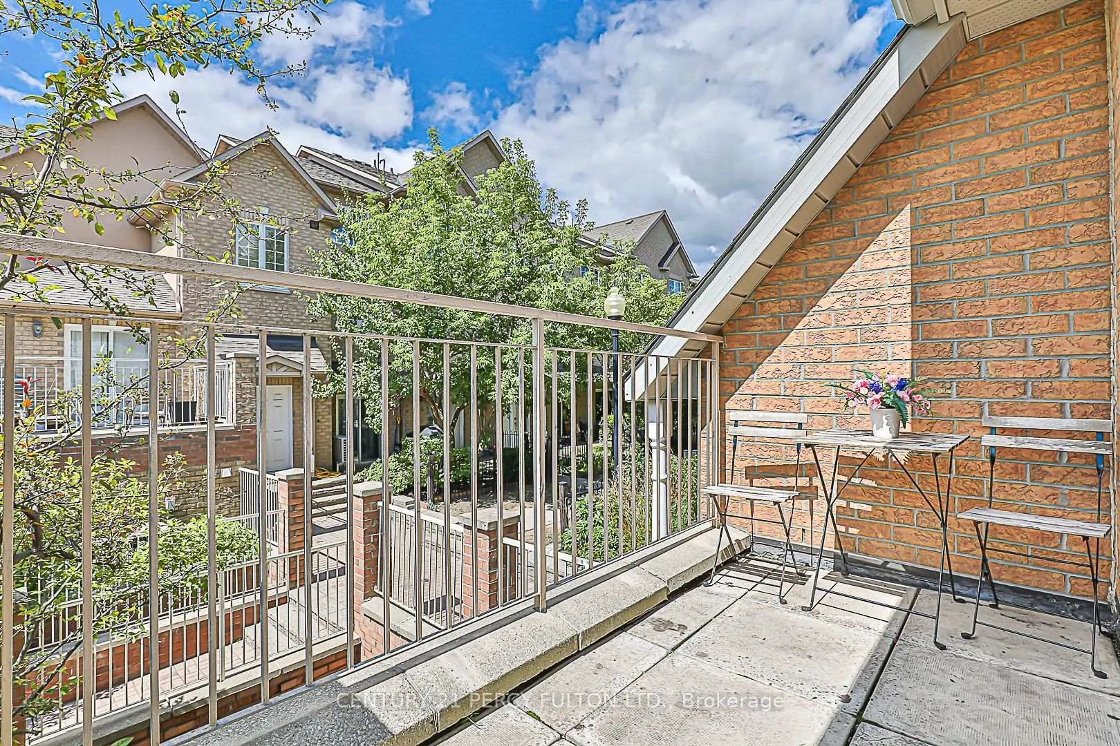 Photo 14 of Unit 1, 12 Cox Boulevard, Markham, Unionville — HOMEH