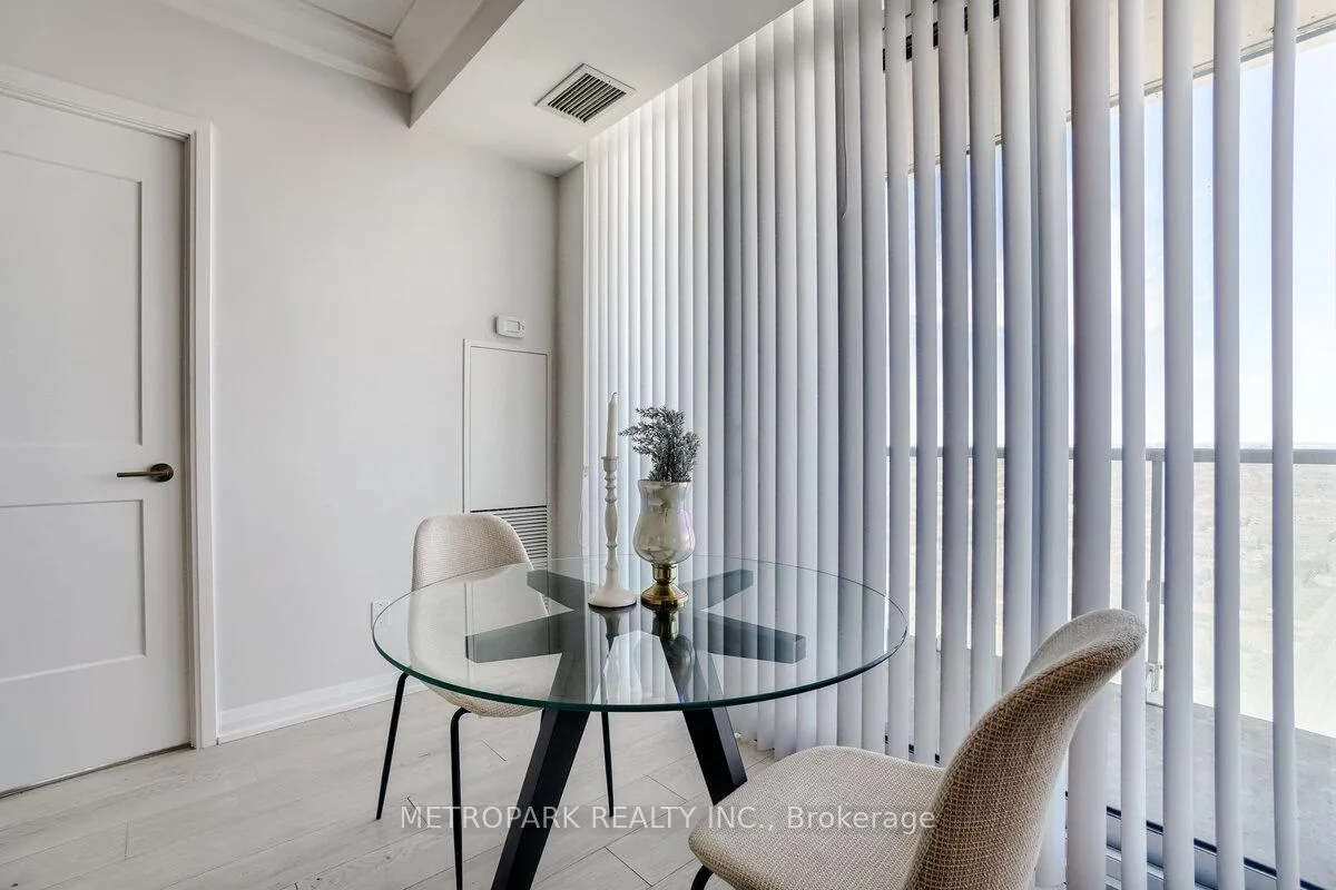 Photo 17 of Unit 3113, 7895 Jane Street, Vaughan, Concord — HOMEH