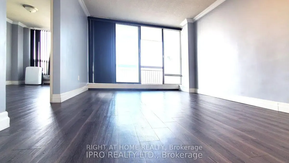 Photo 6 of Unit 3201, 150 Charlton Avenue E, Hamilton, Corktown — HOMEH