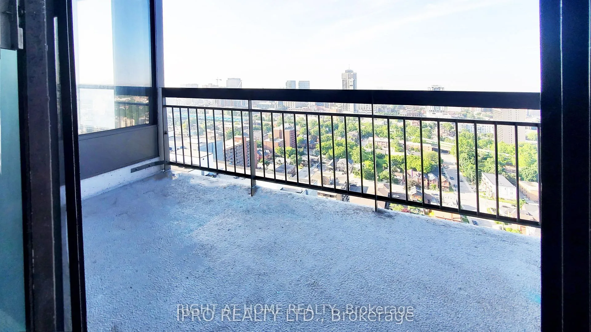 Photo 11 of Unit 3201, 150 Charlton Avenue E, Hamilton, Corktown — HOMEH