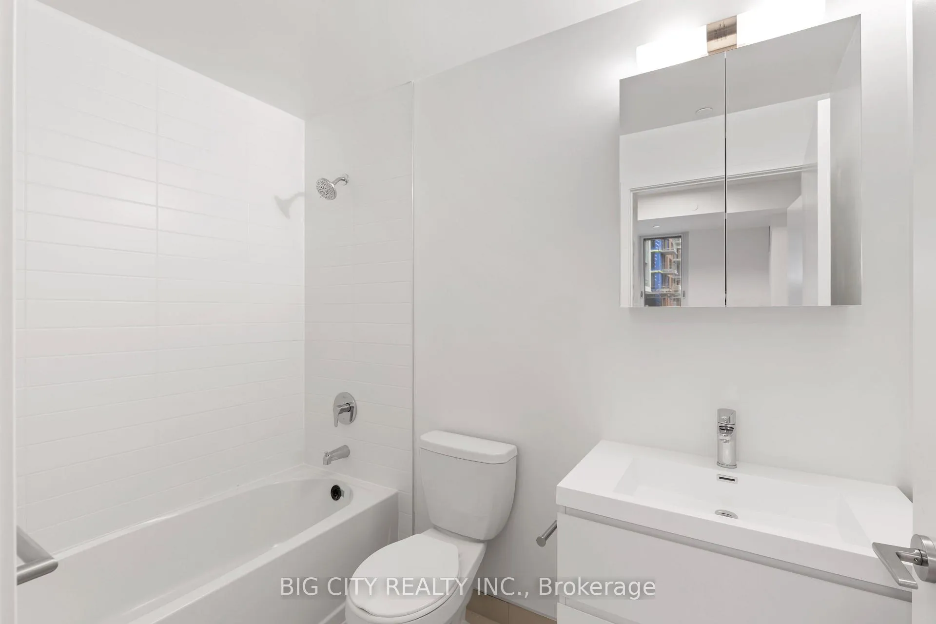 Photo 14 of Unit 603, 8119 Birchmount Road, Markham, Unionville — HOMEH