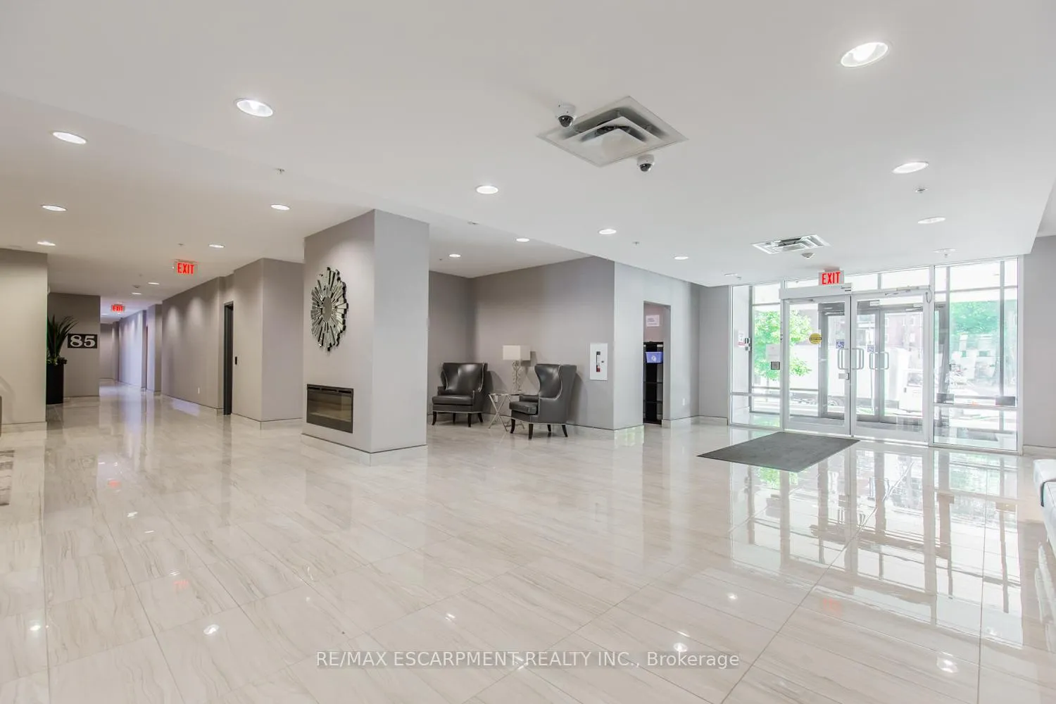 Photo 3 of Unit 301, 81 Robinson Street, Hamilton, Durand — HOMEH