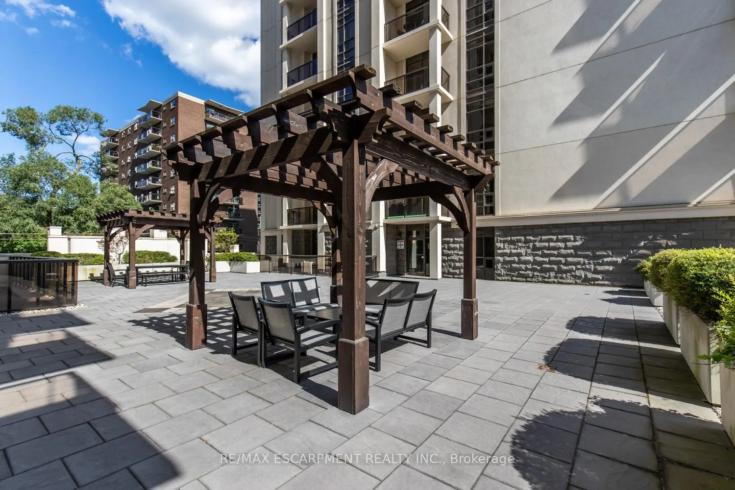 Photo 38 of Unit 301, 81 Robinson Street, Hamilton, Durand — HOMEH