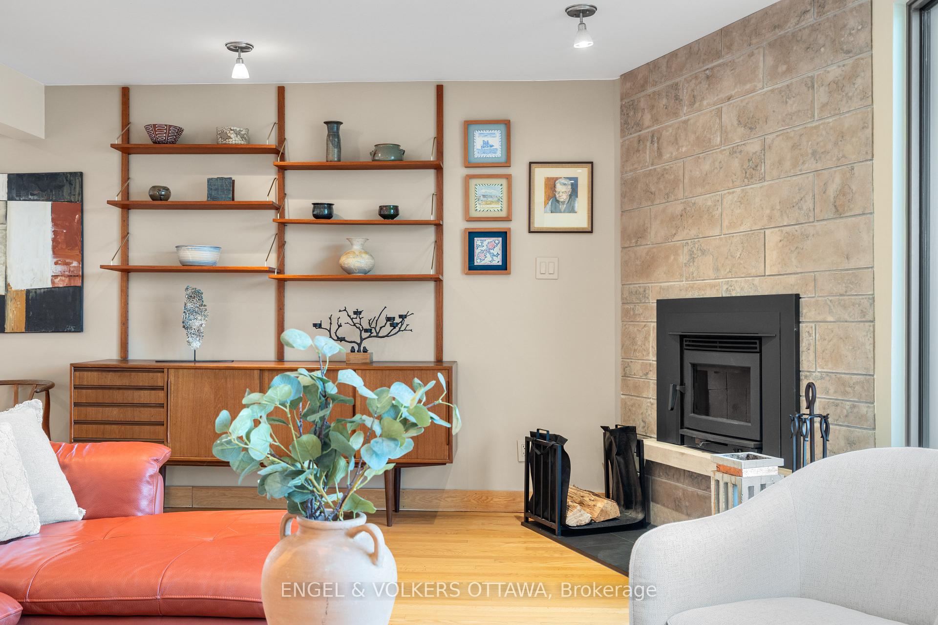 Photo 9 of 1930 Rideau Garden Drive, Ottawa, Ottawa East — HOMEH