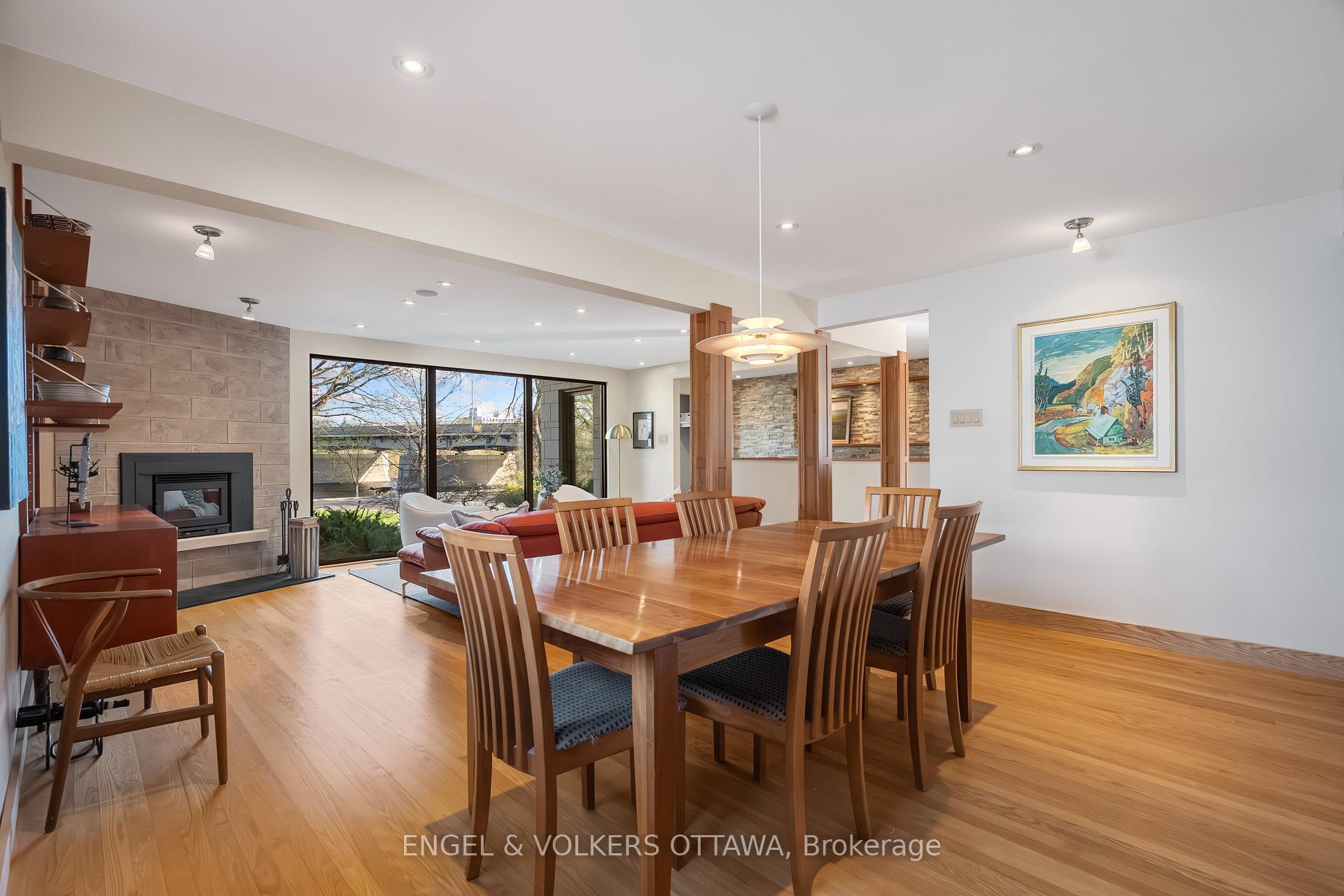 Photo 13 of 1930 Rideau Garden Drive, Ottawa, Ottawa East — HOMEH