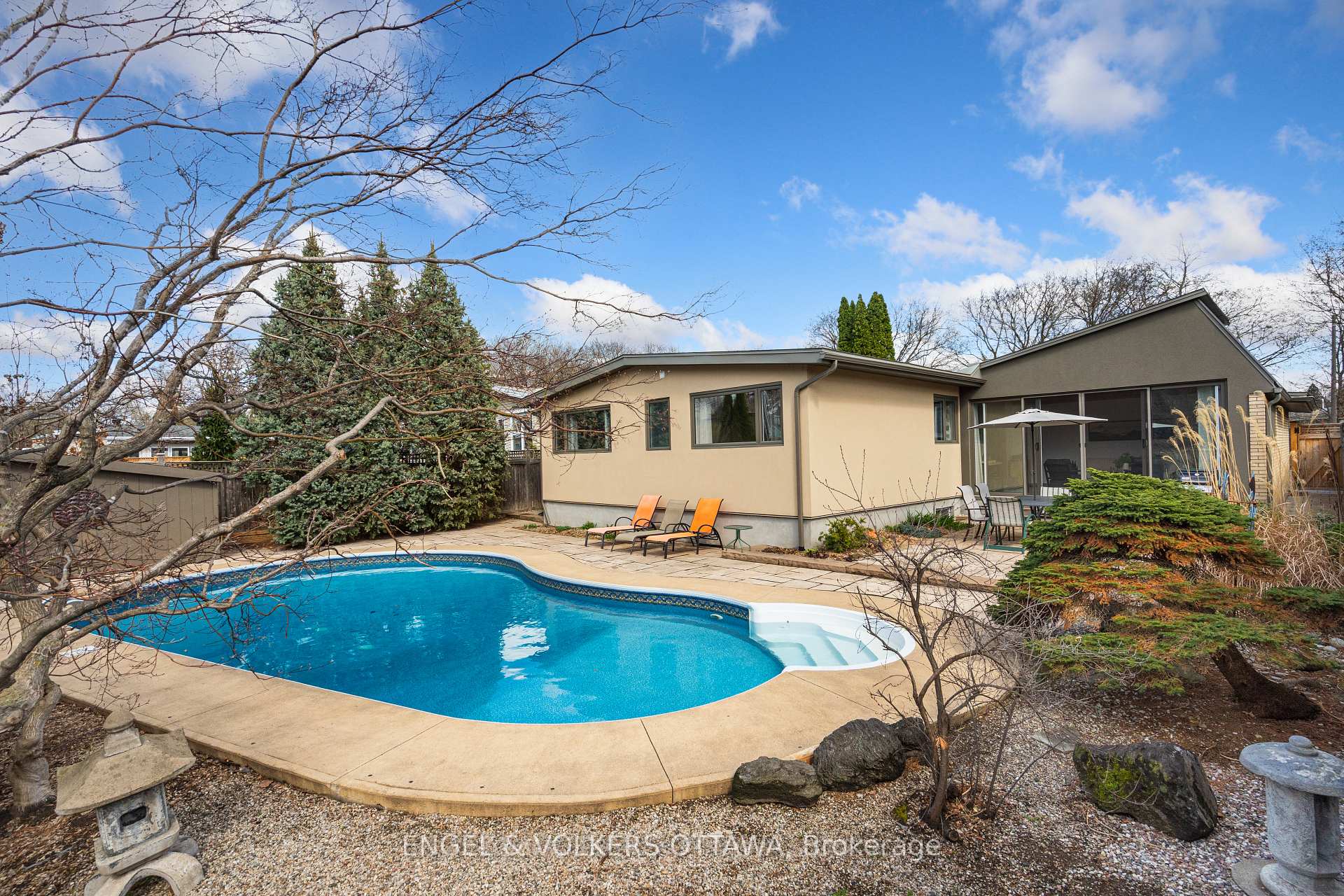 Photo 43 of 1930 Rideau Garden Drive, Ottawa, Ottawa East — HOMEH