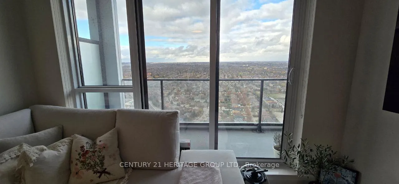 Photo 20 of Unit 4208, 8 Water Walk Drive, Markham, Unionville — HOMEH
