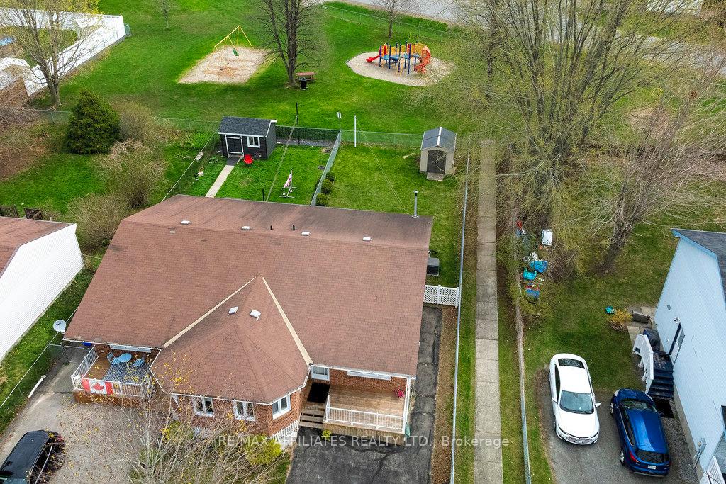 Photo 3 of 5131 Meadowland Drive E, Edwardsburgh/Cardinal, Town of Cardinal — HOMEH