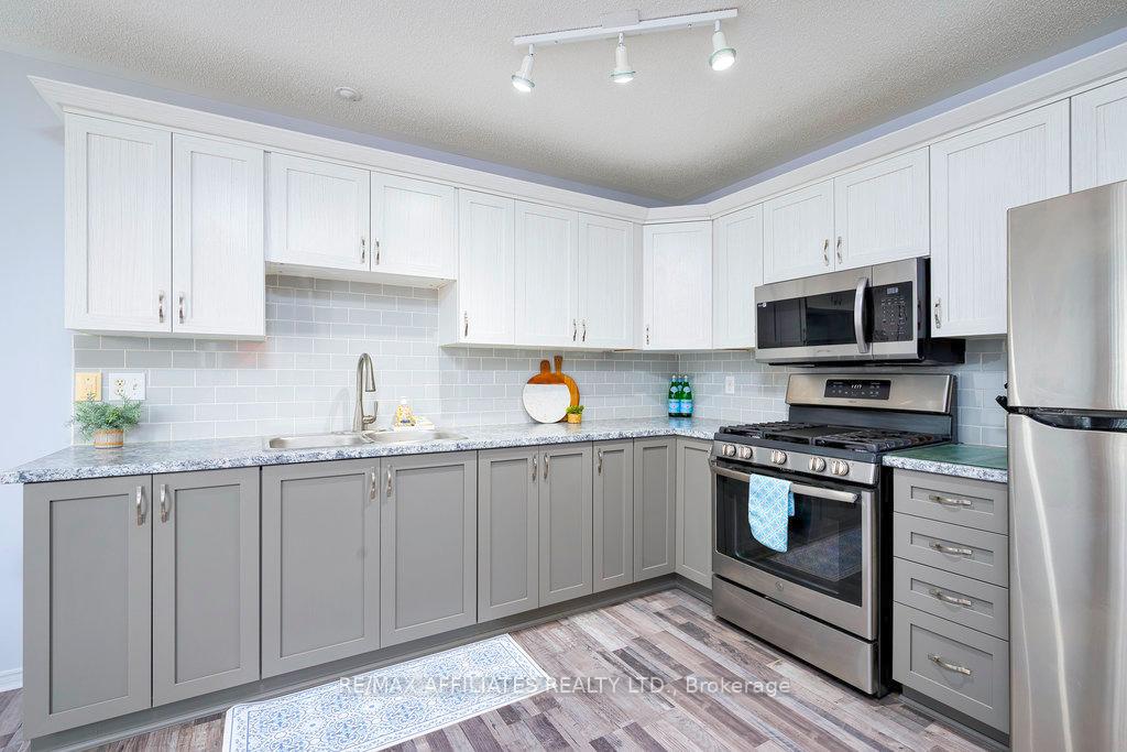 Photo 5 of 5131 Meadowland Drive E, Edwardsburgh/Cardinal, Town of Cardinal — HOMEH