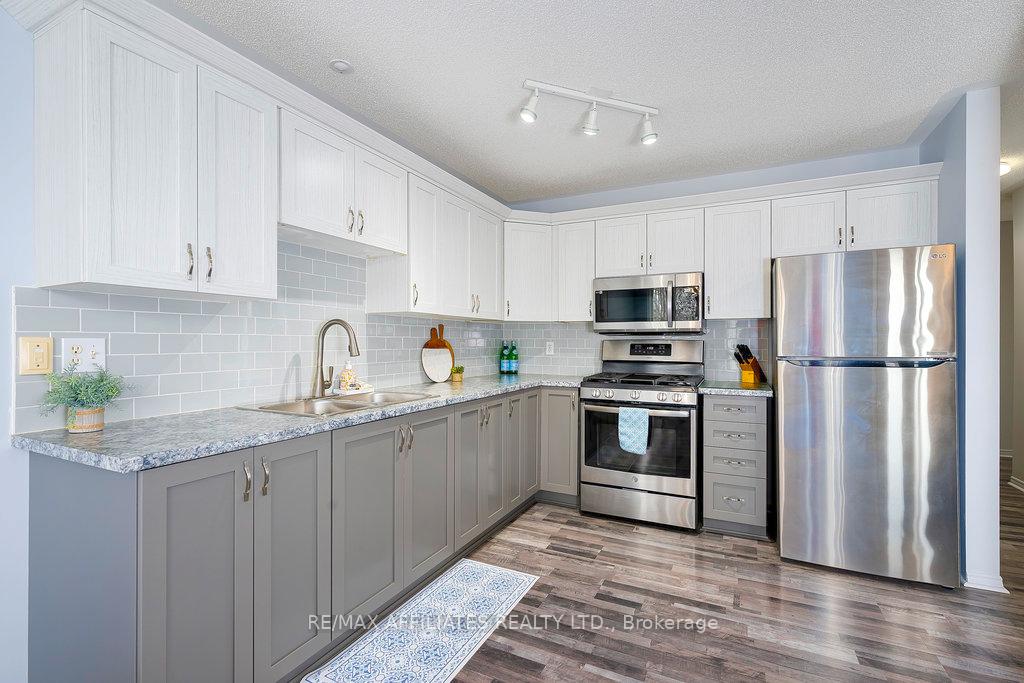 Photo 6 of 5131 Meadowland Drive E, Edwardsburgh/Cardinal, Town of Cardinal — HOMEH
