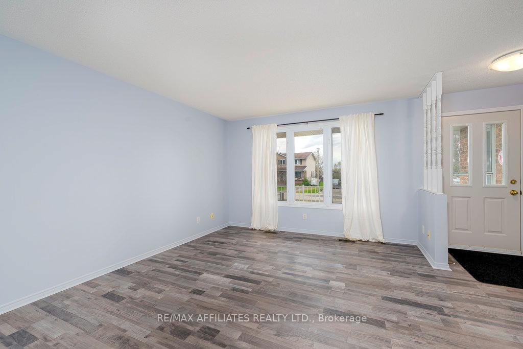 Photo 10 of 5131 Meadowland Drive E, Edwardsburgh/Cardinal, Town of Cardinal — HOMEH