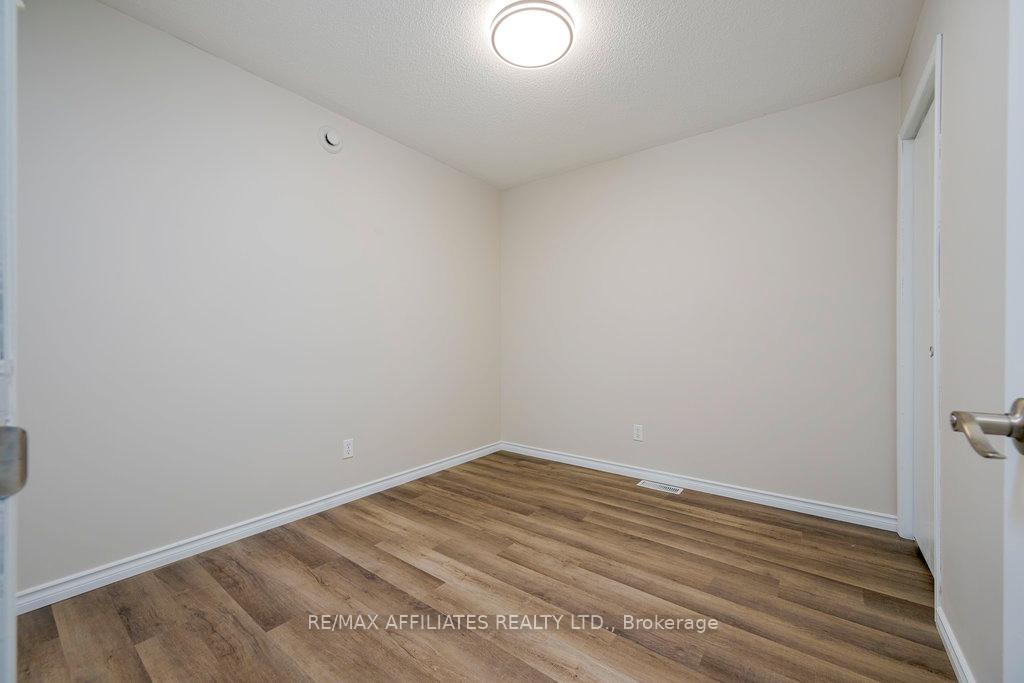 Photo 18 of 5131 Meadowland Drive E, Edwardsburgh/Cardinal, Town of Cardinal — HOMEH