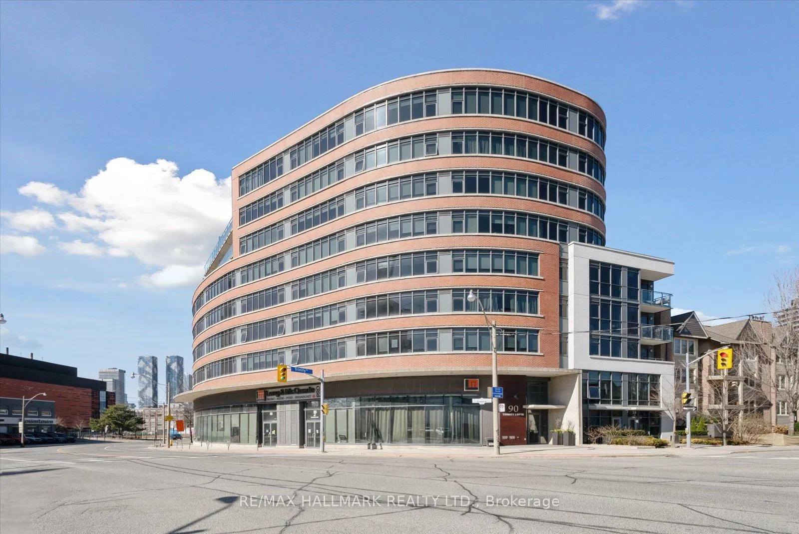 Photo 2 of Unit 611, 90 Trinity Street, Toronto, Moss Park — HOMEH