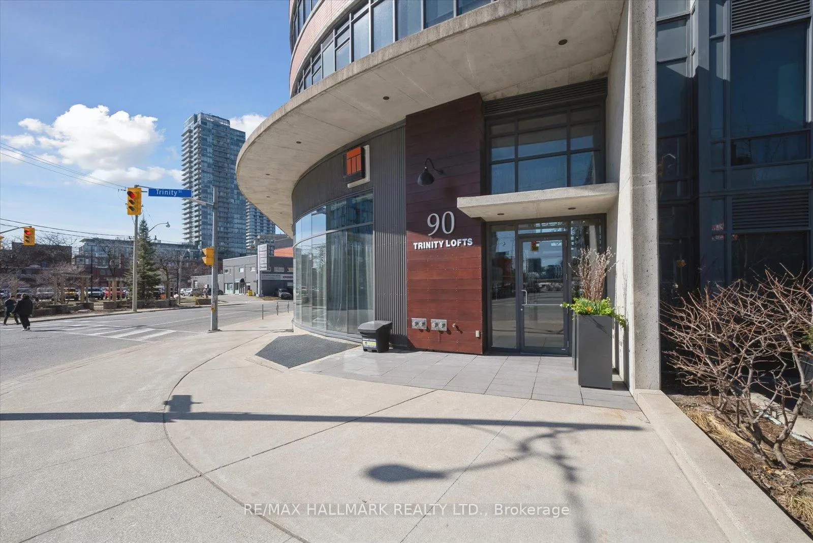 Photo 3 of Unit 611, 90 Trinity Street, Toronto, Moss Park — HOMEH