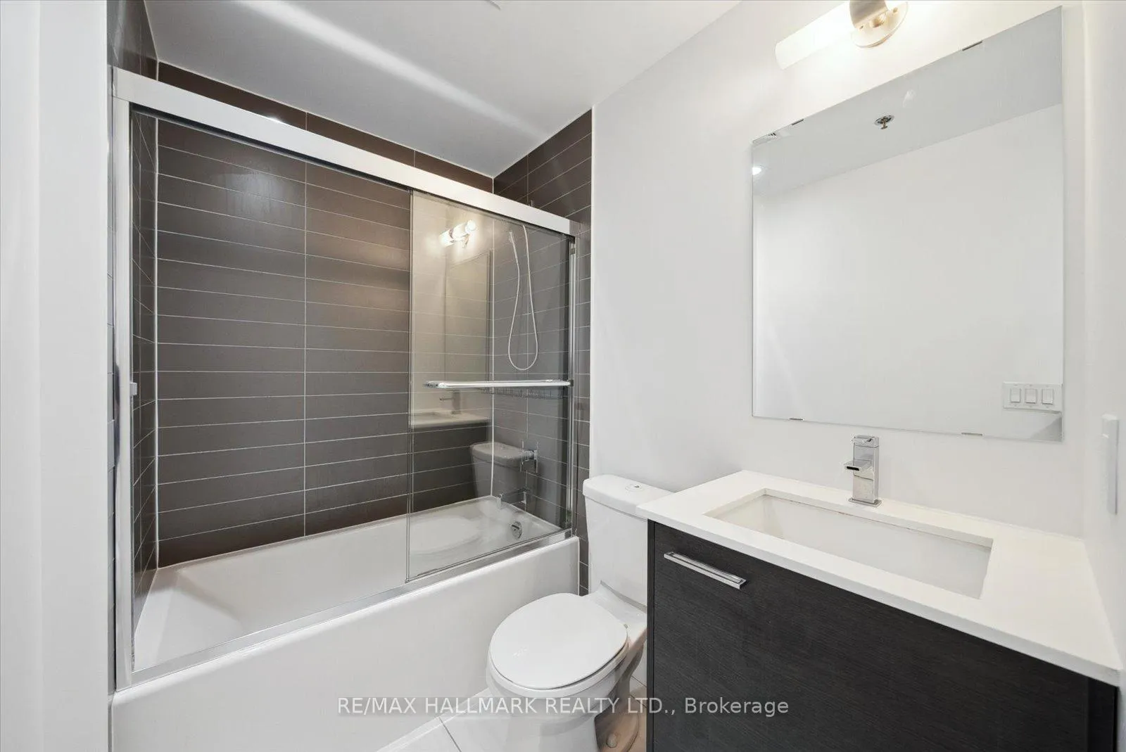 Photo 25 of Unit 611, 90 Trinity Street, Toronto, Moss Park — HOMEH