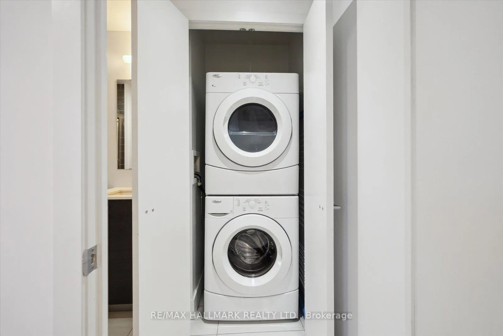 Photo 28 of Unit 611, 90 Trinity Street, Toronto, Moss Park — HOMEH
