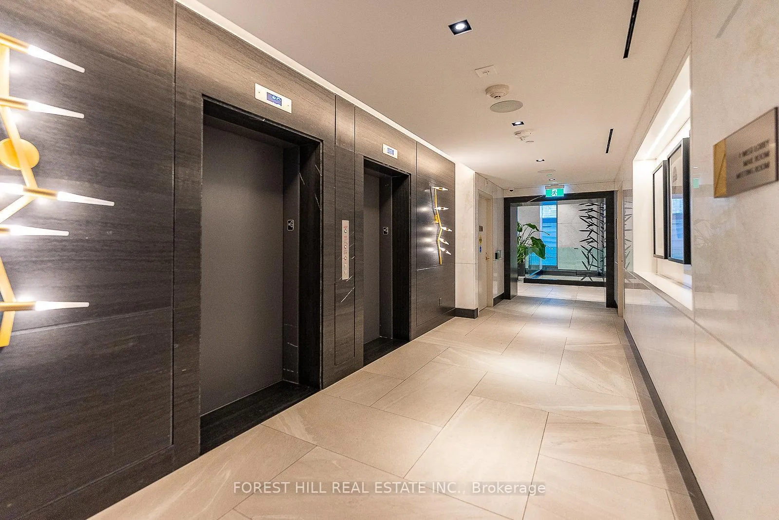 Photo 1 of Unit SPH #07, 1 Edgewater Drive, Toronto, Waterfront Communities — HOMEH