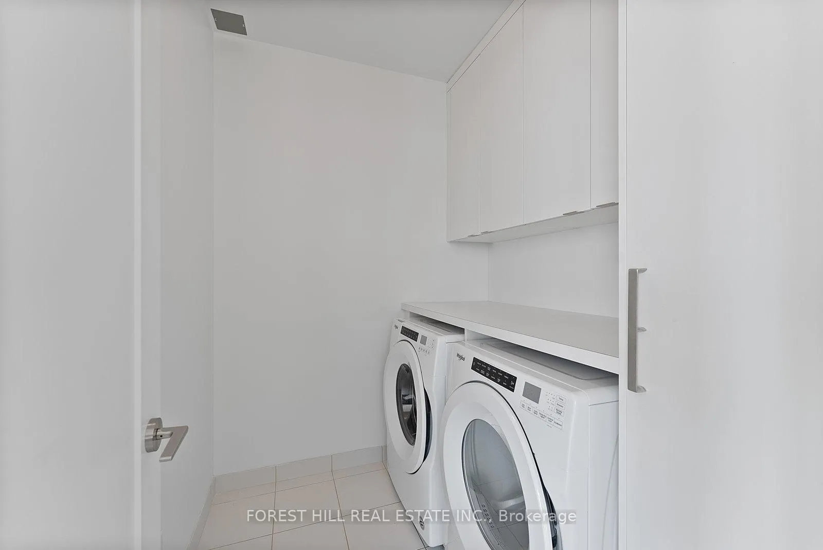 Photo 11 of Unit SPH #07, 1 Edgewater Drive, Toronto, Waterfront Communities — HOMEH