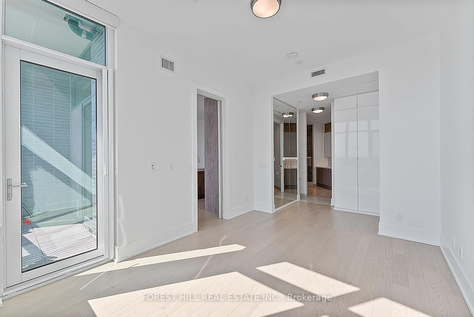 Photo 20 of Unit SPH #07, 1 Edgewater Drive, Toronto, Waterfront Communities — HOMEH