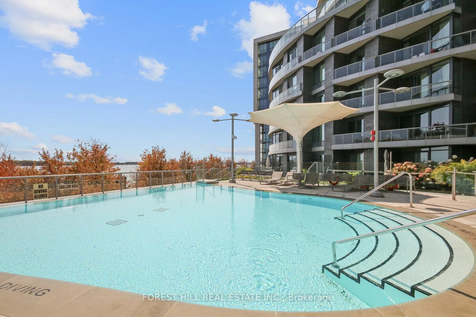Photo 35 of Unit SPH #07, 1 Edgewater Drive, Toronto, Waterfront Communities — HOMEH