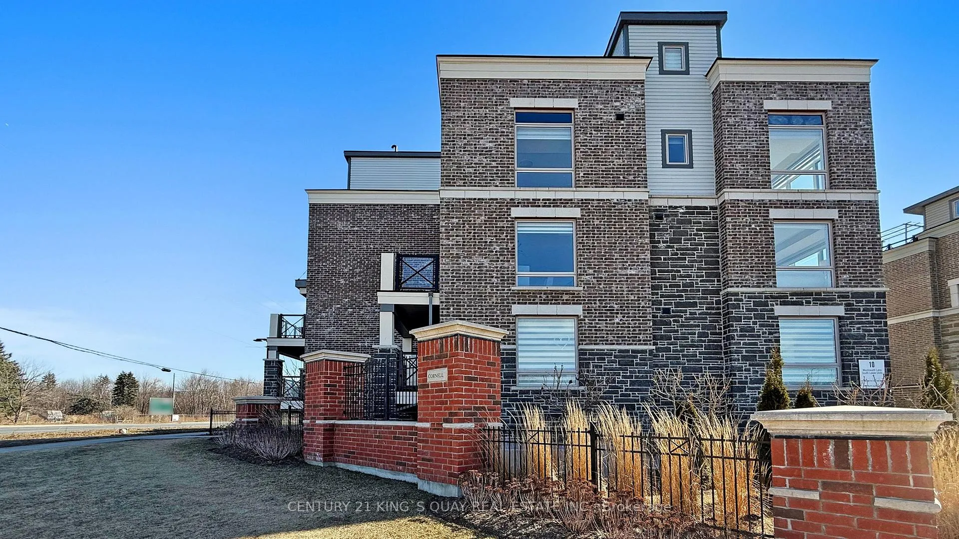 Photo 3 of Unit 2202, 10 Westmeath Lane, Markham, Cornell — HOMEH