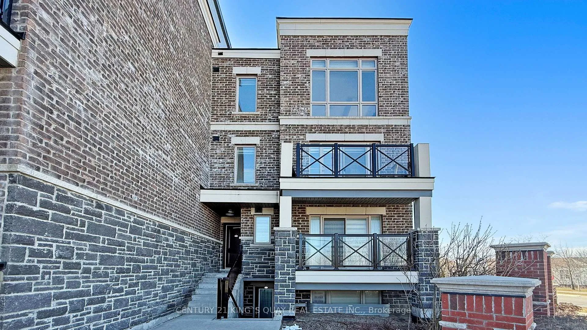Photo 4 of Unit 2202, 10 Westmeath Lane, Markham, Cornell — HOMEH