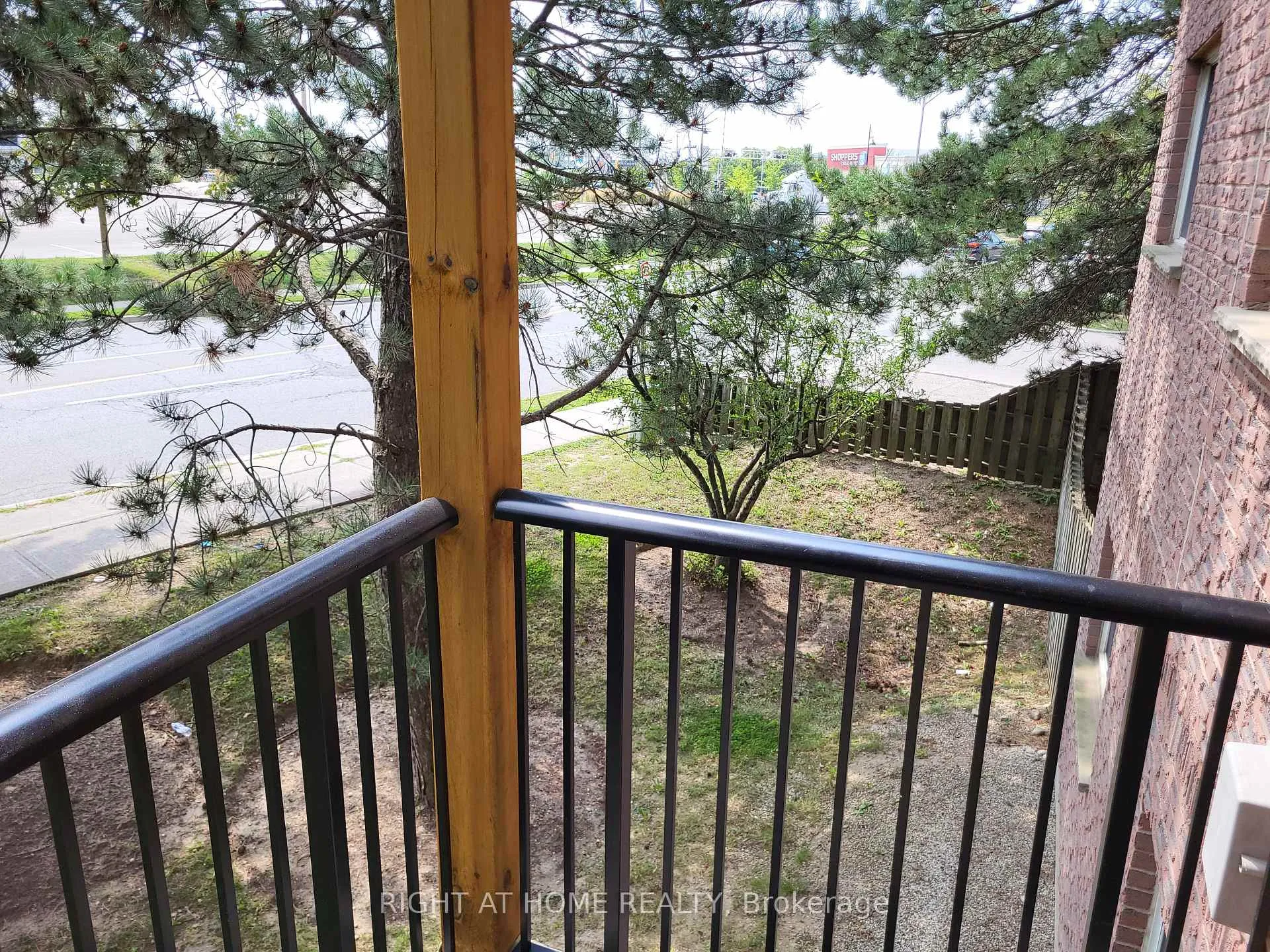 Photo 21 of Unit 54, 3085 Kingsway Drive, Kitchener — HOMEH