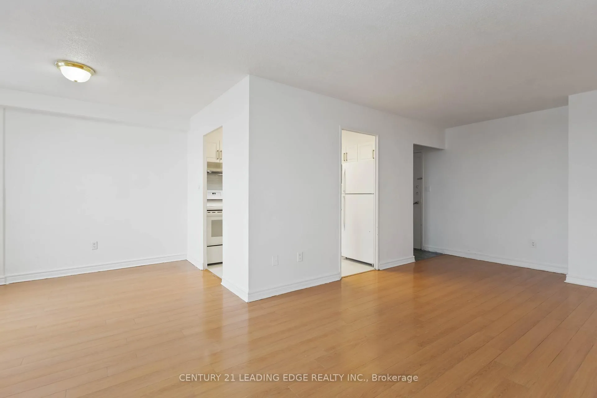 Photo 7 of Unit 1203, 20 Edgecliff Golfway, Toronto, Flemingdon Park — HOMEH