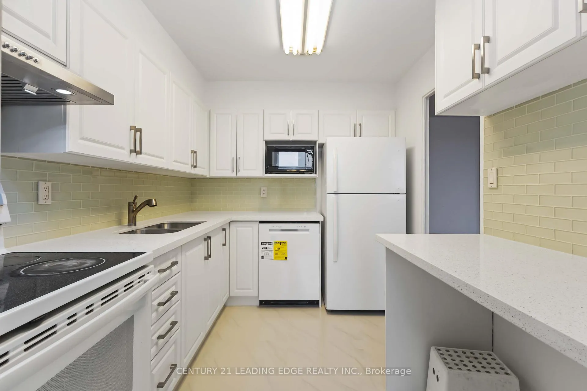 Photo 14 of Unit 1203, 20 Edgecliff Golfway, Toronto, Flemingdon Park — HOMEH
