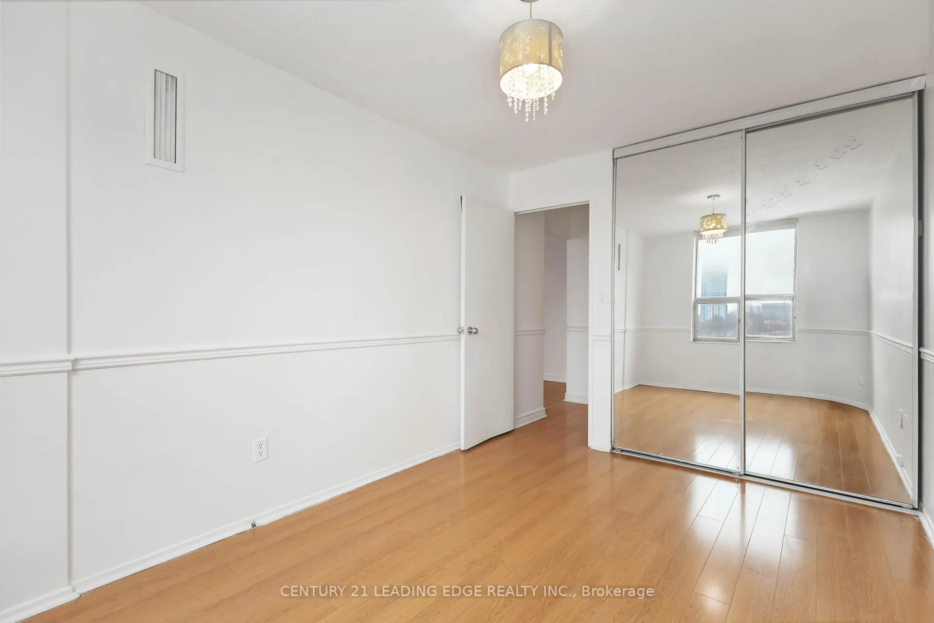 Photo 21 of Unit 1203, 20 Edgecliff Golfway, Toronto, Flemingdon Park — HOMEH