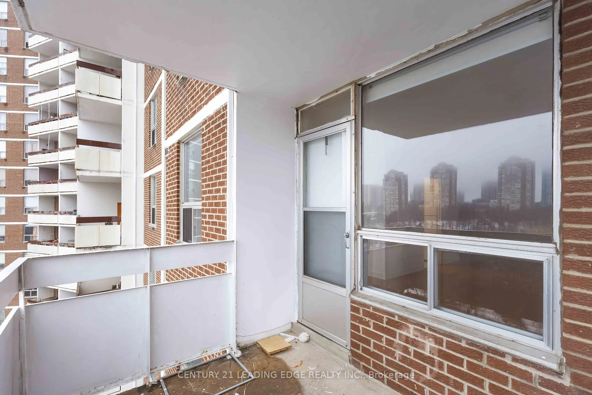 Photo 30 of Unit 1203, 20 Edgecliff Golfway, Toronto, Flemingdon Park — HOMEH