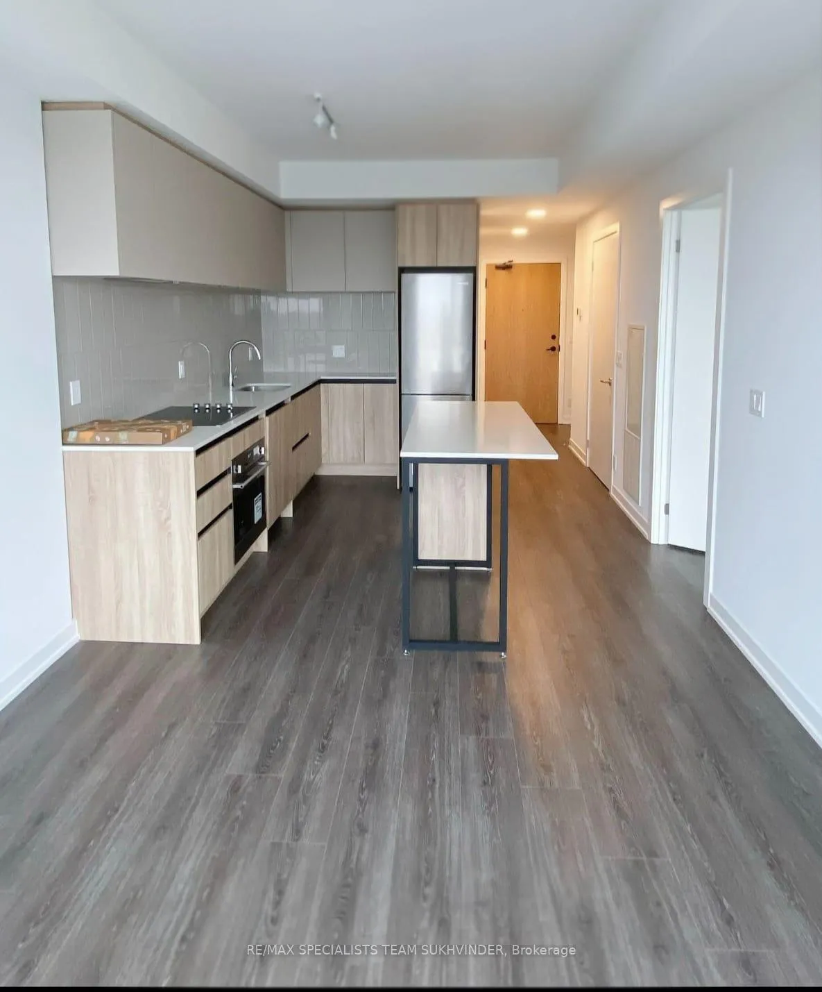 Photo 5 of Unit B-806, 7950 Bathurst Street, Vaughan, Beverley Glen — HOMEH