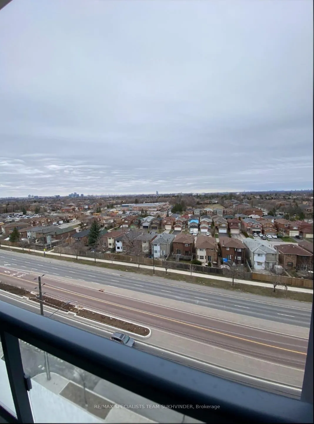 Photo 10 of Unit B-806, 7950 Bathurst Street, Vaughan, Beverley Glen — HOMEH