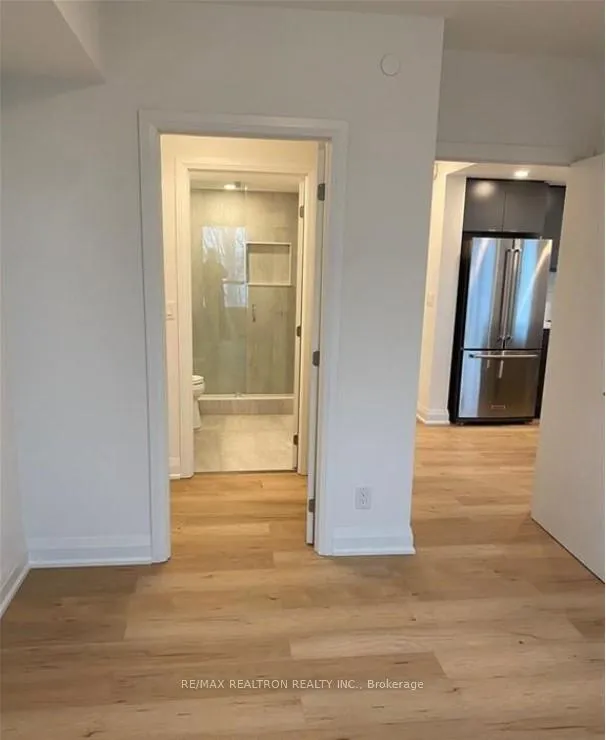 Photo 3 of Unit 206, 58 Lakeside Terrace, Barrie, Little Lake — HOMEH