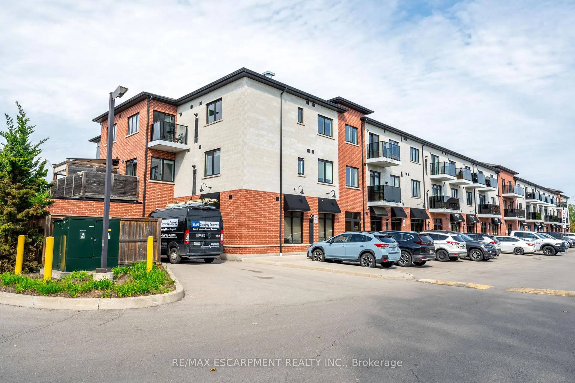 Photo 28 of Unit 214, 170 Rockhaven Lane, Hamilton, Waterdown — HOMEH