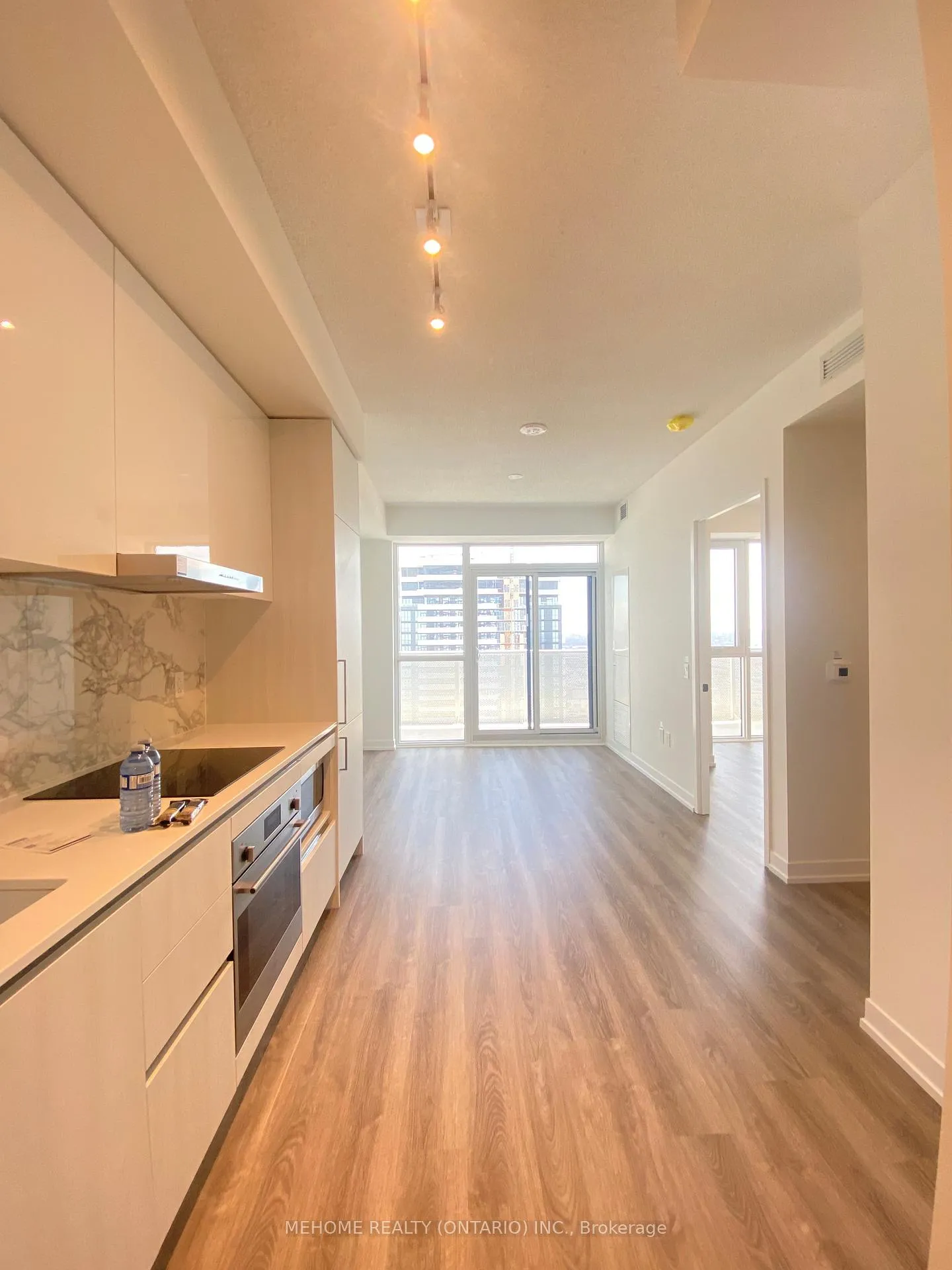 Photo 1 of Unit 4617, 195 commerce Street, Vaughan, Vaughan Corporate Centre — HOMEH