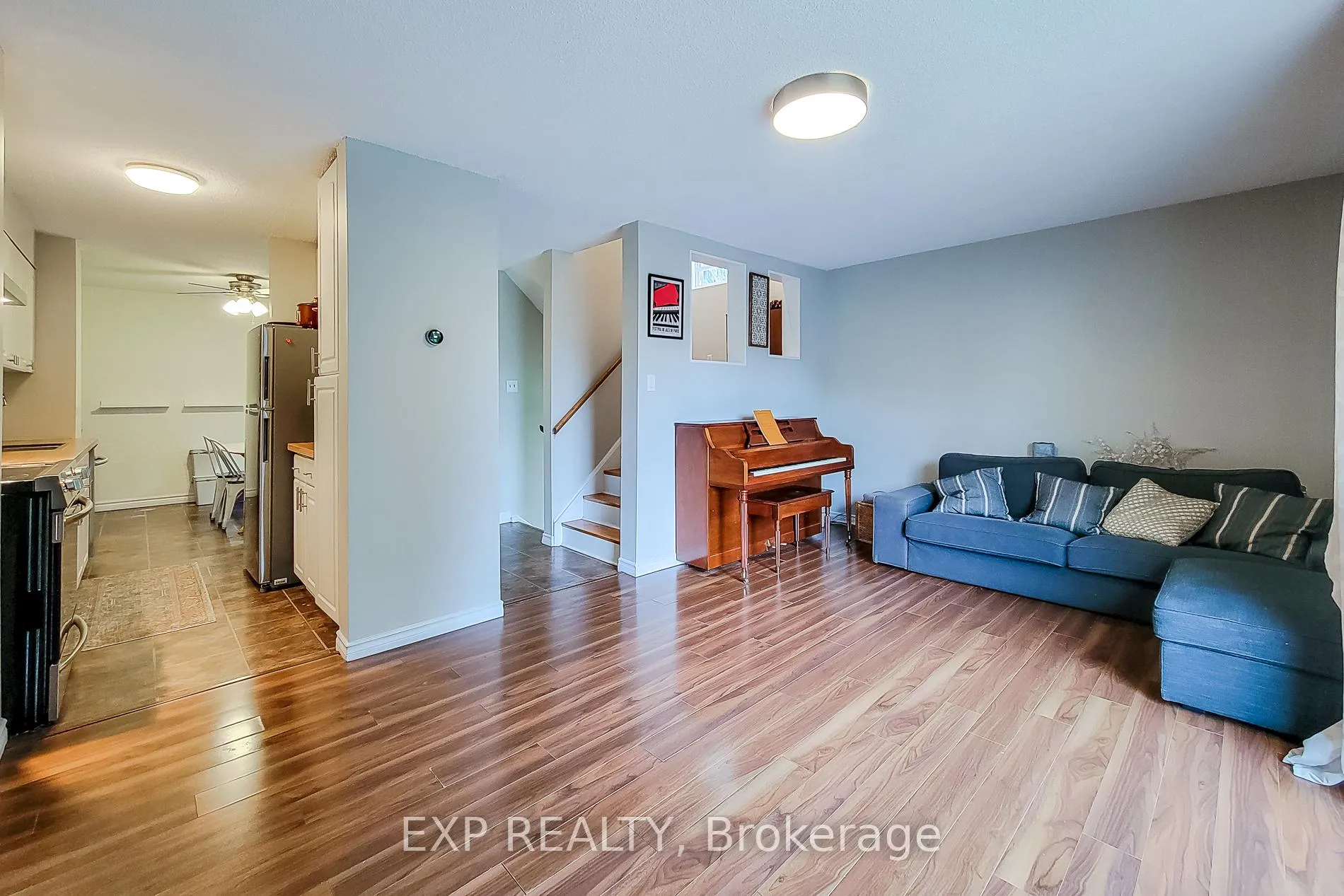 Photo 12 of Unit 2, 1300 Upper Ottawa Street, Hamilton, Quinndale — HOMEH