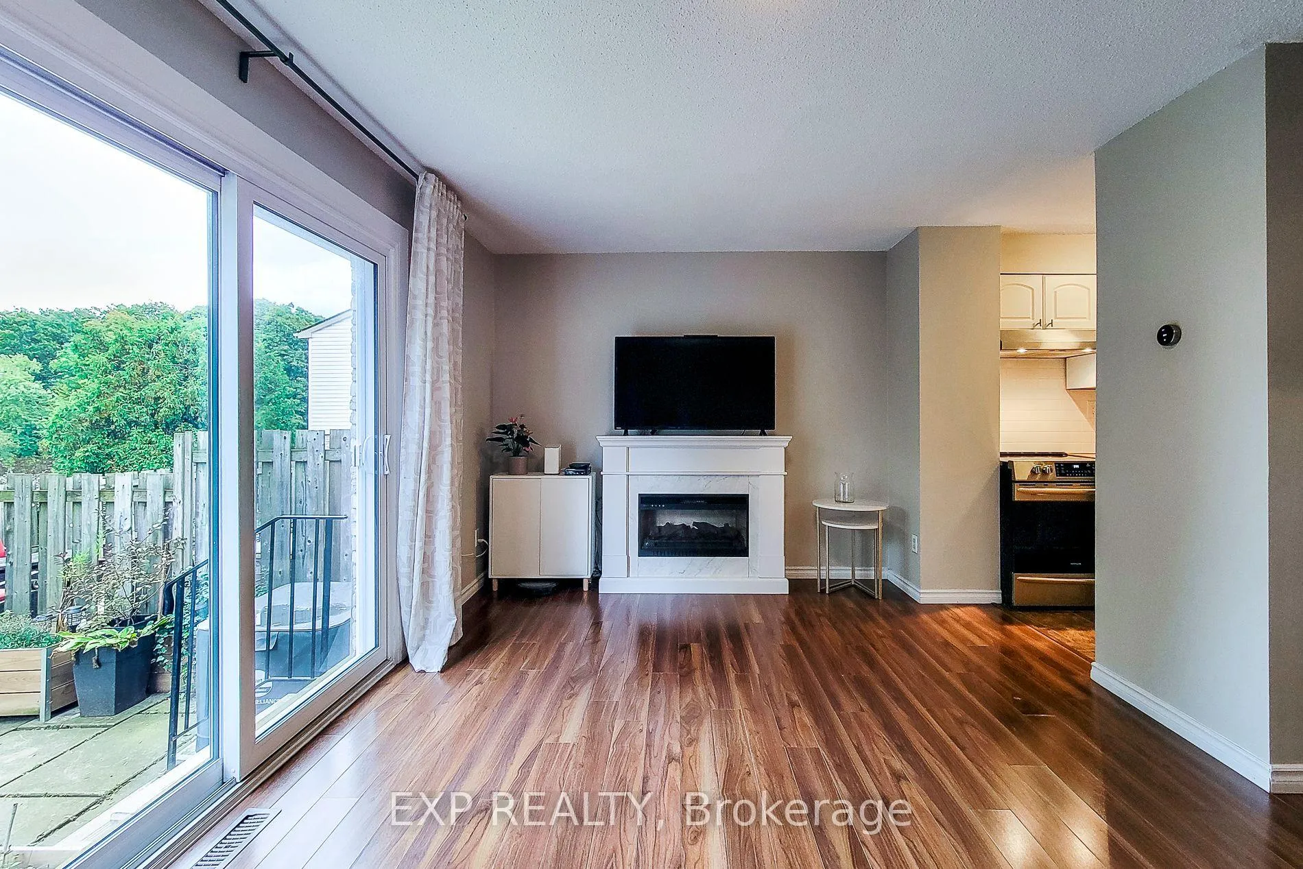 Photo 14 of Unit 2, 1300 Upper Ottawa Street, Hamilton, Quinndale — HOMEH