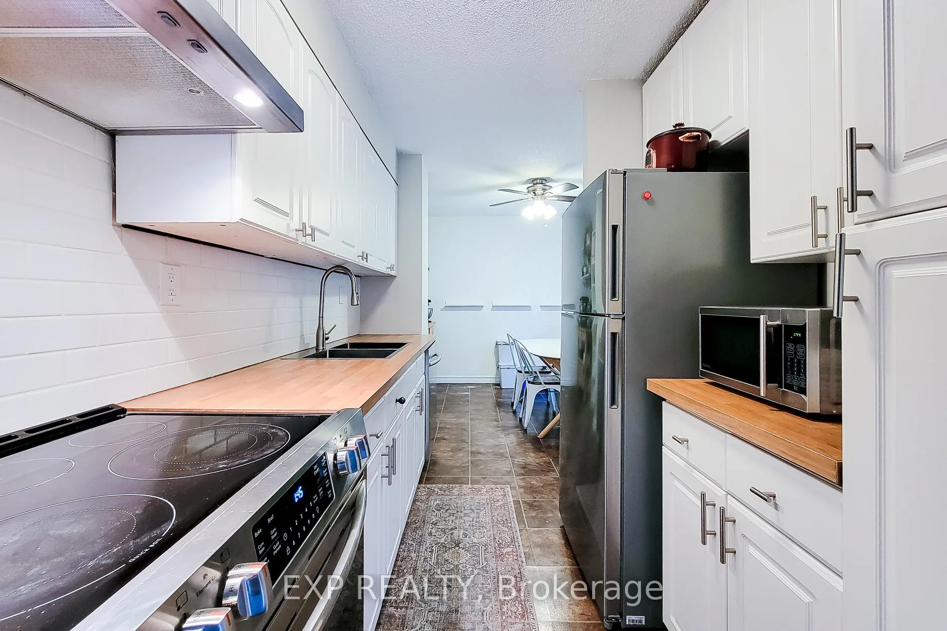 Photo 16 of Unit 2, 1300 Upper Ottawa Street, Hamilton, Quinndale — HOMEH