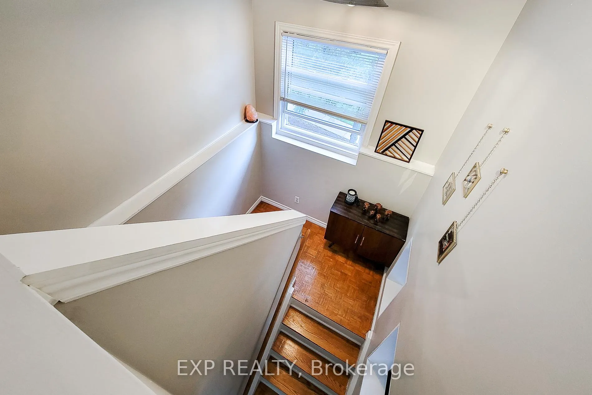 Photo 32 of Unit 2, 1300 Upper Ottawa Street, Hamilton, Quinndale — HOMEH