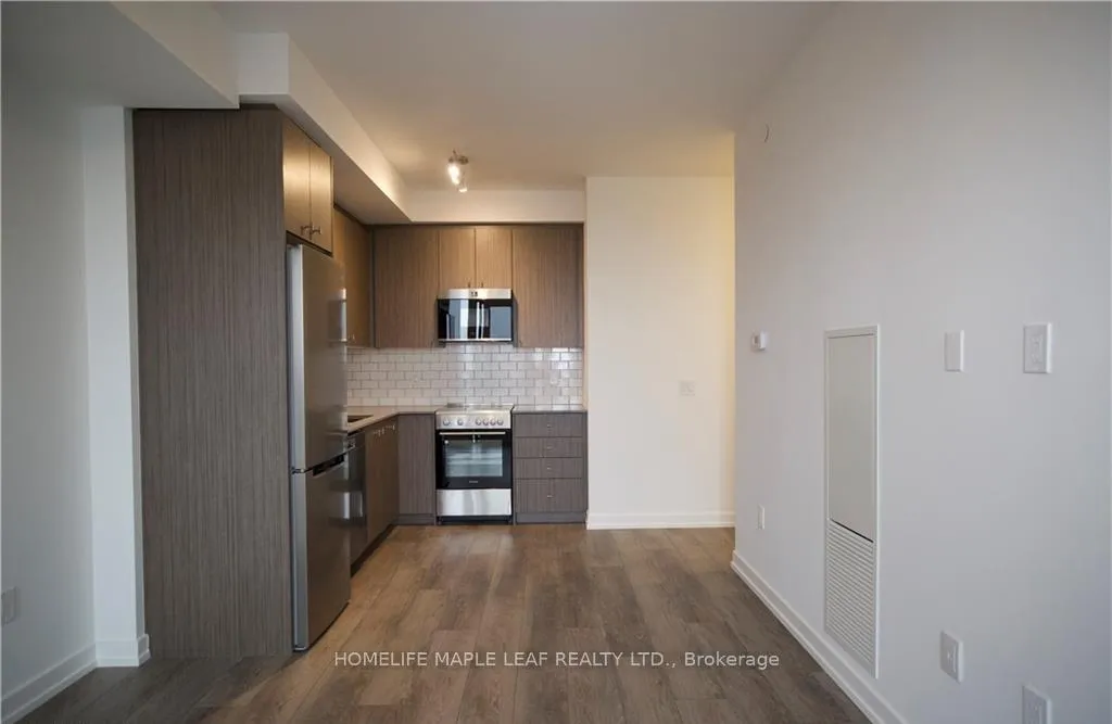 Photo 11 of Unit 1411, 5 Wellington Street S, Kitchener — HOMEH