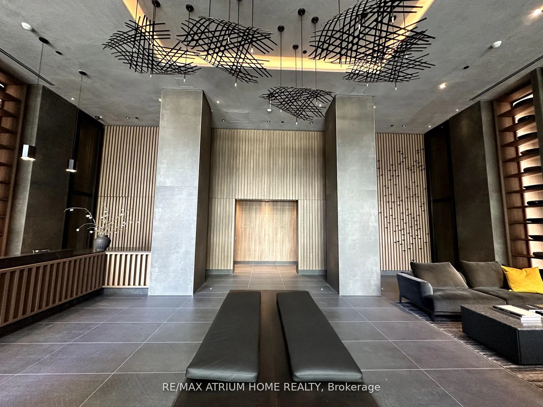Photo 3 of Unit 2802, 55 Charles Street E, Toronto, Church-Yonge Corridor — HOMEH
