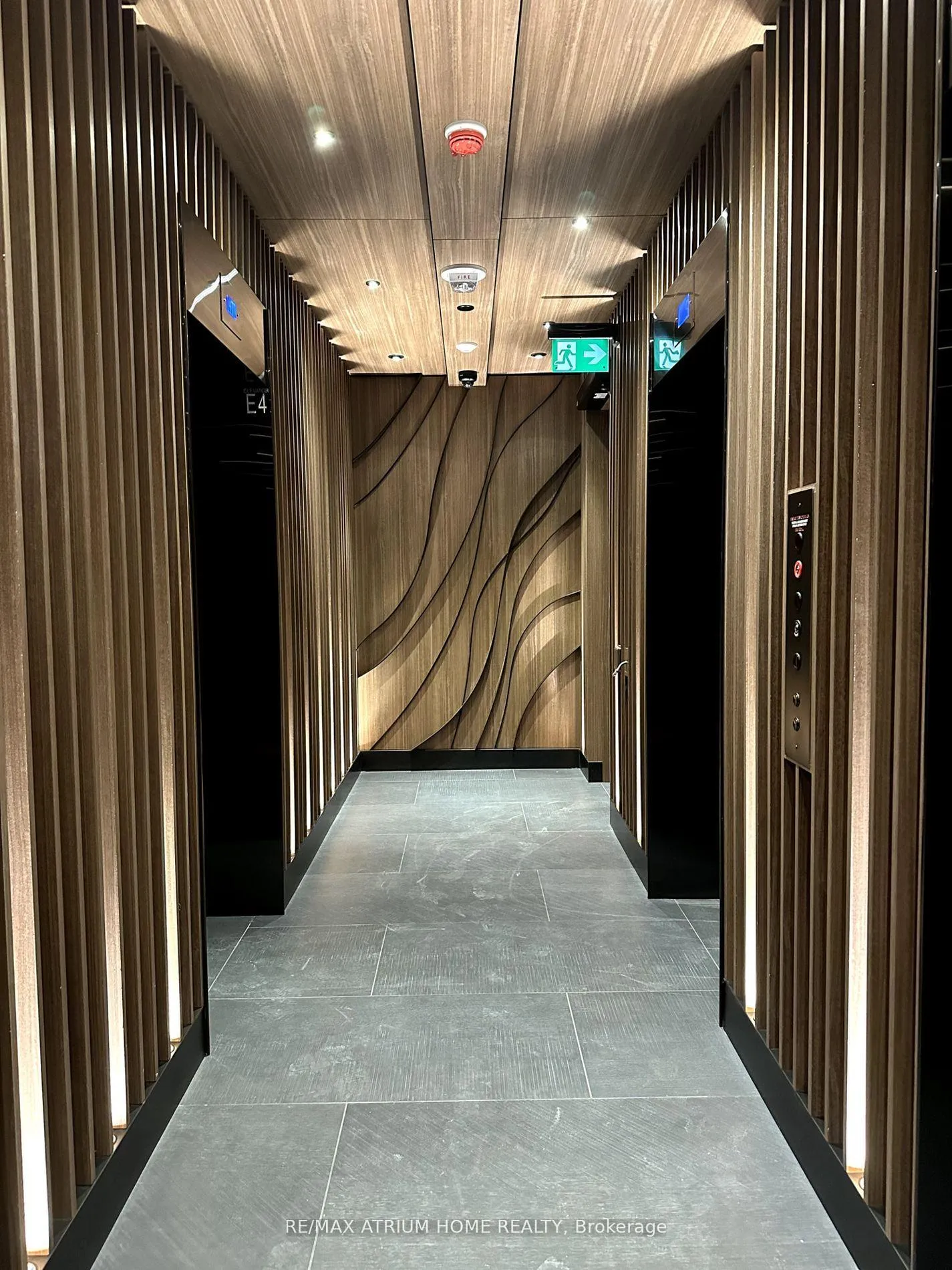 Photo 6 of Unit 2802, 55 Charles Street E, Toronto, Church-Yonge Corridor — HOMEH