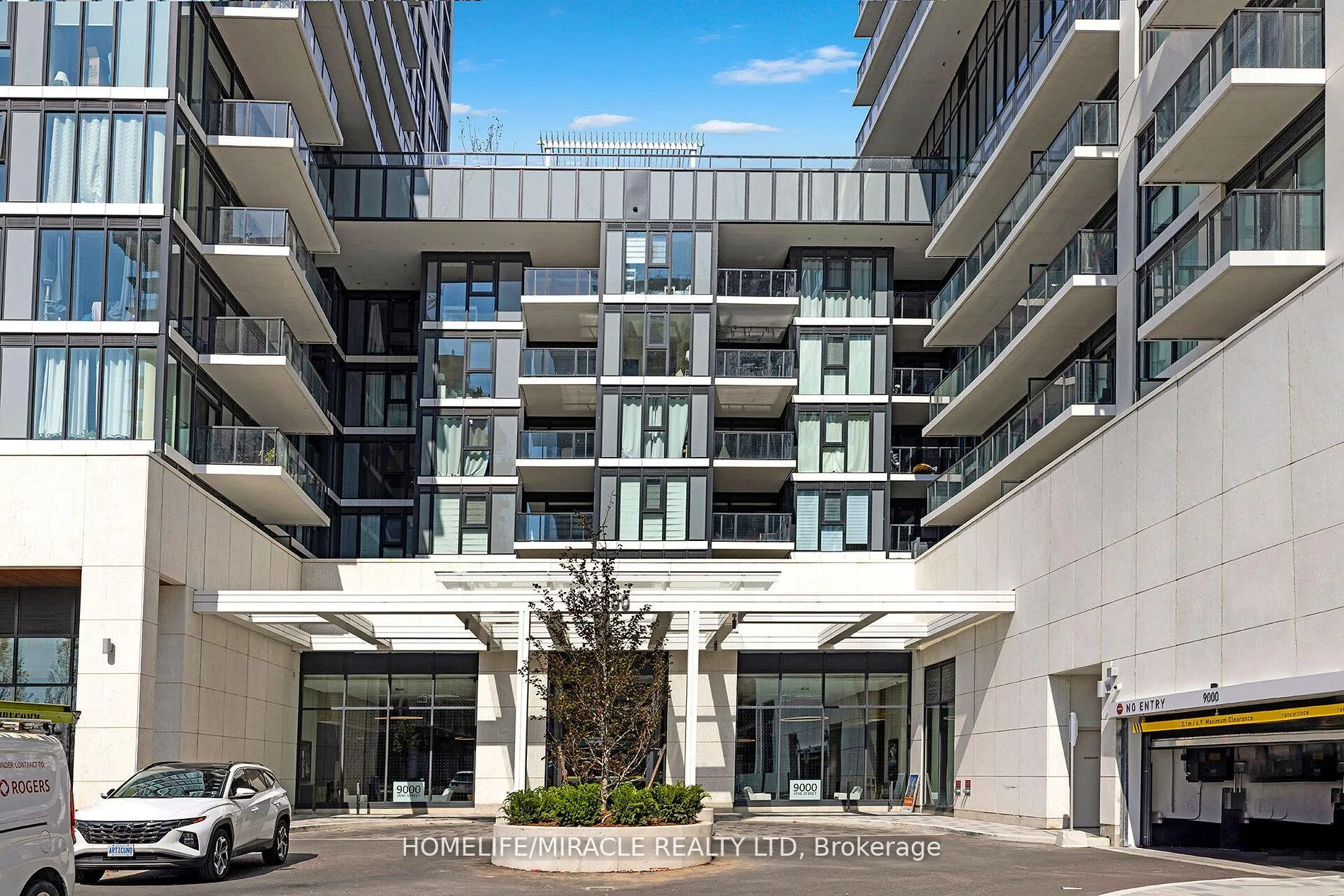 Photo 3 of Unit 1722, 9000 Jane Street, Vaughan, Concord — HOMEH